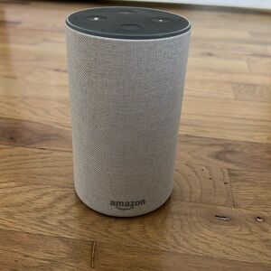 Amazon Echo (2nd Generation)